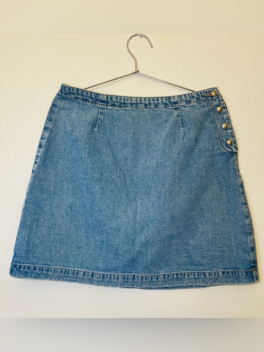 Vintage GAP Light Blue Denim High Rise Mini Skirt Size 4